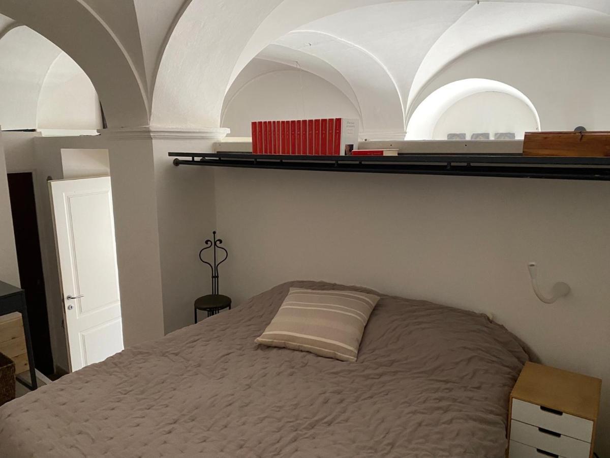 Glam Apartment A Манчано Екстериор снимка